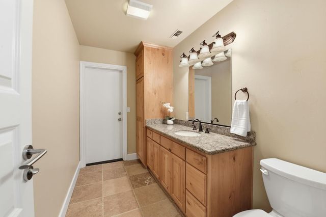 449 Plutes Way, Colfax, CA 95713