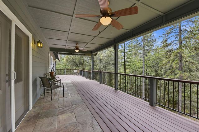 449 Plutes Way, Colfax, CA 95713