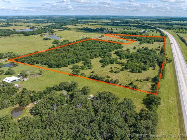 8633 Ulan Road, Indianola, OK 74442