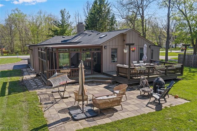 1791 E Sprague Road, Seven Hills, OH 44131