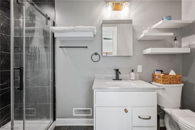 1791 E Sprague Road, Seven Hills, OH 44131