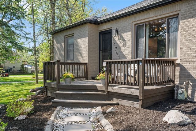 1791 E Sprague Road, Seven Hills, OH 44131