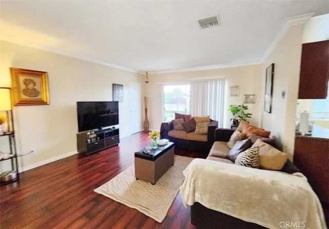 5055 Coldwater Canyon 205, Sherman Oaks, CA 91423