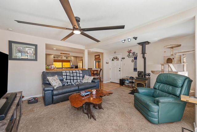 3959 Roosevelt Ave, Camino, CA 95709
