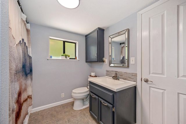 3959 Roosevelt Ave, Camino, CA 95709