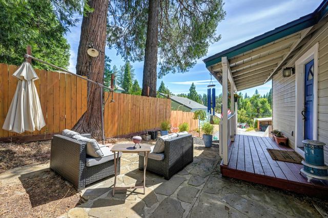 3959 Roosevelt Ave, Camino, CA 95709