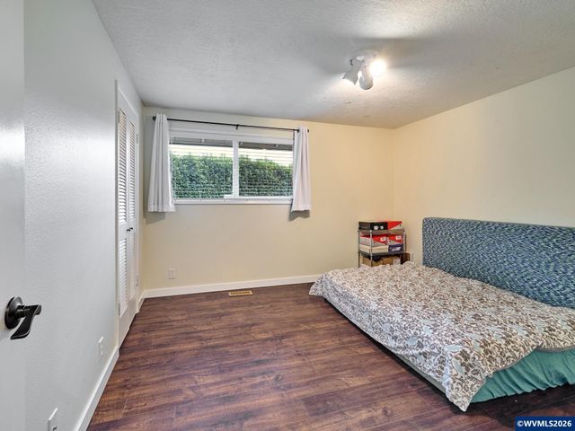 28502 S Highway 213, Molalla, OR 97038