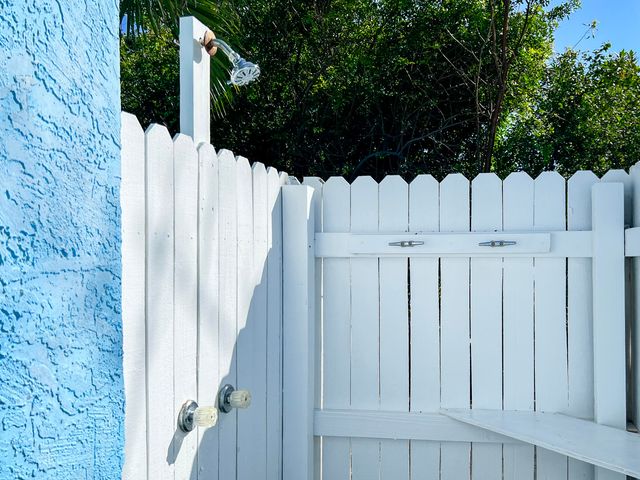 75730 Overseas Highway, Lower Matecumbe, FL 33036