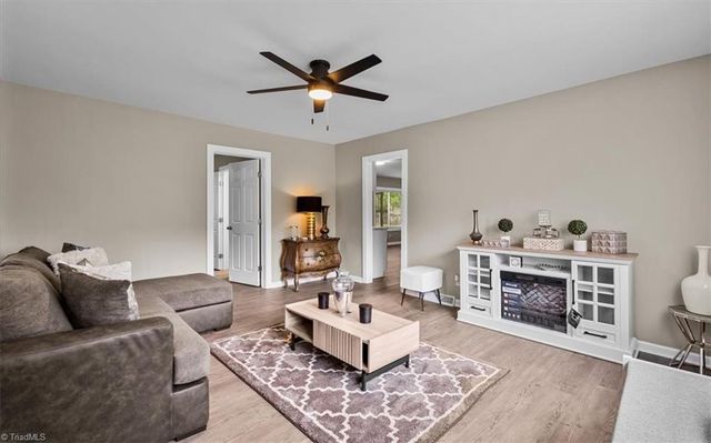 1519 McGuinn Drive, High Point, NC 27262