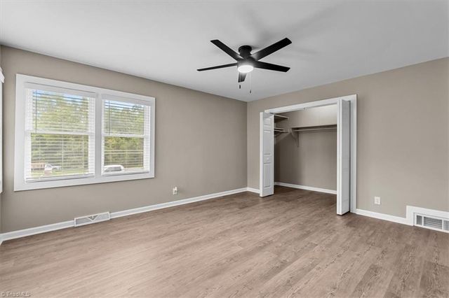 1519 McGuinn Drive, High Point, NC 27262