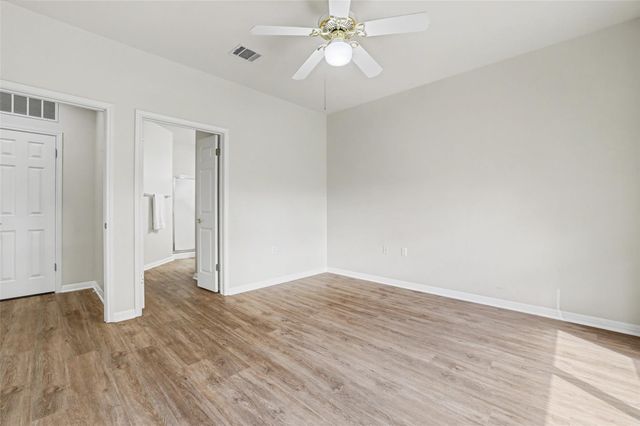 141 Blazing Star DR, Georgetown, TX 78633