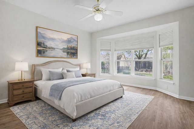 141 Blazing Star DR, Georgetown, TX 78633