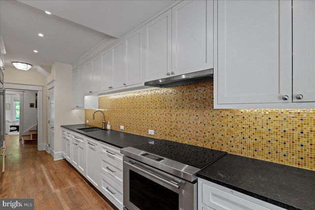 2347 ASHMEAD PL NW, Washington, DC 20009