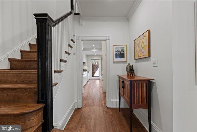 2347 ASHMEAD PL NW, Washington, DC 20009