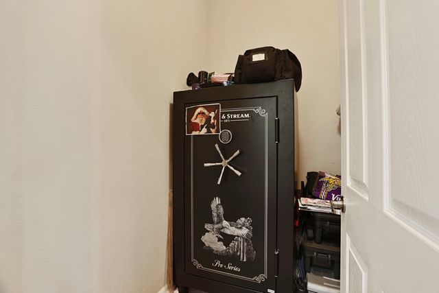 1544 Chestnut Hill Dr, Manteca, CA 95336