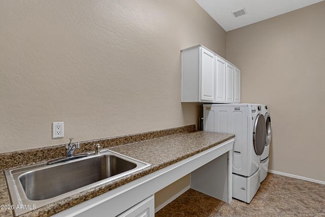 2557 E DOGWOOD Drive, Chandler, AZ 85286