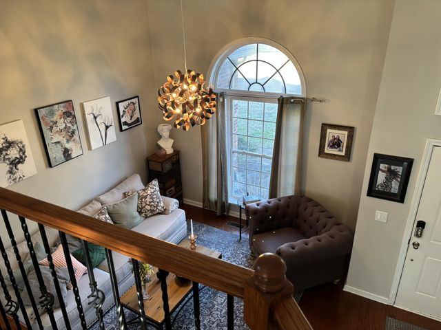 129 Seven Springs DR, Mount Juliet, TN 37122