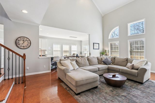 129 Seven Springs DR, Mount Juliet, TN 37122