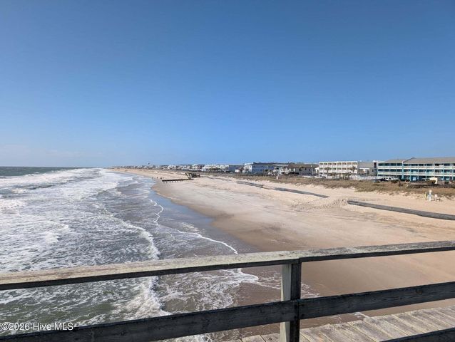 901 N Lake Park Boulevard S Unit 405, Carolina Beach, NC 28428