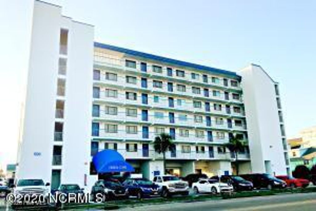 901 N Lake Park Boulevard S Unit 405, Carolina Beach, NC 28428