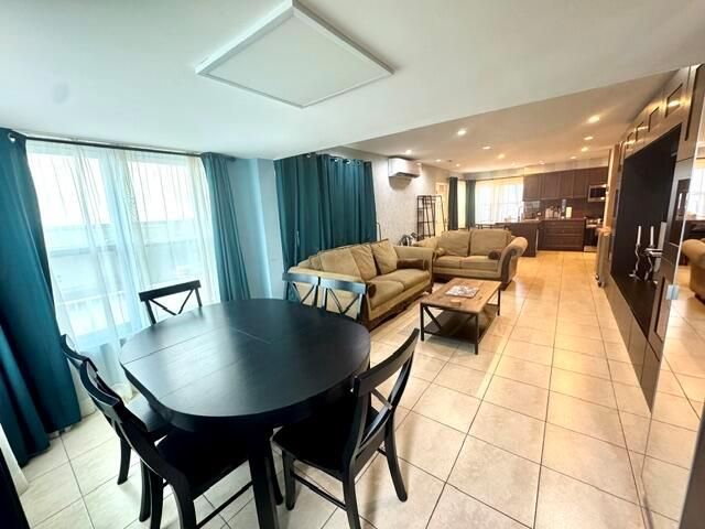 300 Georgia Street 1-5, Hollywood, FL 33019