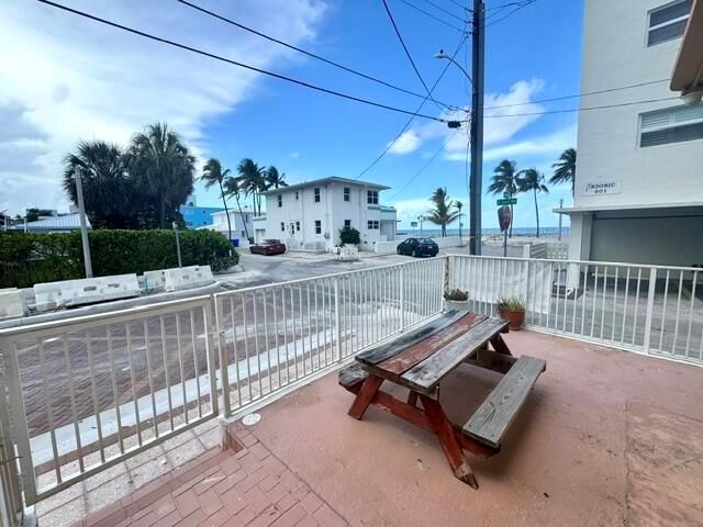 300 Georgia Street 1-5, Hollywood, FL 33019