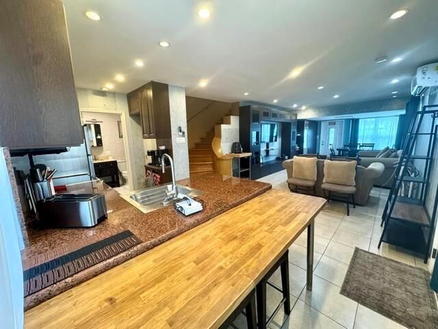 300 Georgia Street 1-5, Hollywood, FL 33019