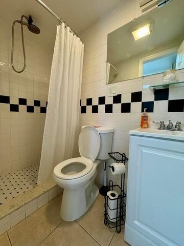 300 Georgia Street 1-5, Hollywood, FL 33019