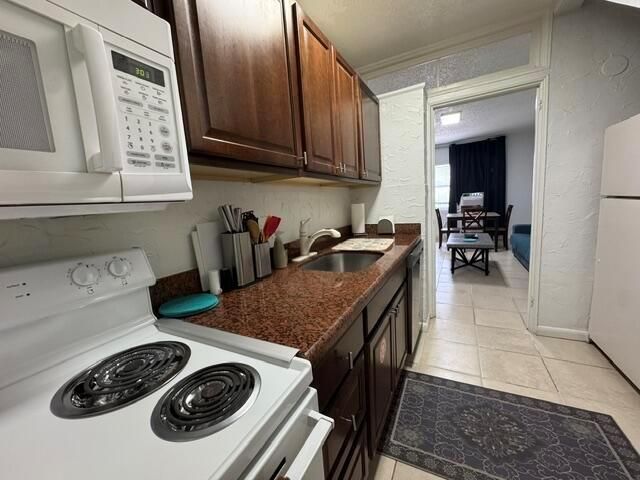 300 Georgia Street 1-5, Hollywood, FL 33019