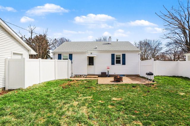 742 Riverside Drive, Battle Creek, MI 49015