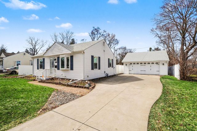 742 Riverside Drive, Battle Creek, MI 49015