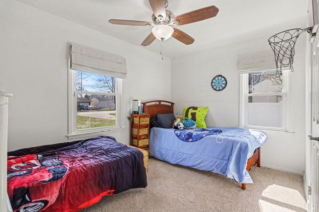 742 Riverside Drive, Battle Creek, MI 49015