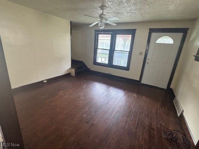 1201 E 172nd Street, Cleveland, OH 44119