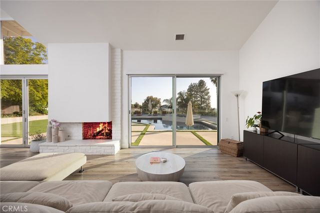 1452 Cloyden Road, North Tustin, CA 92705