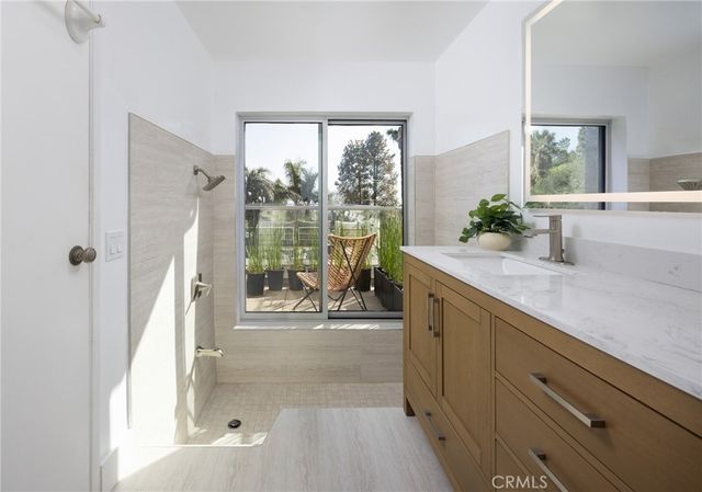 1452 Cloyden Road, North Tustin, CA 92705