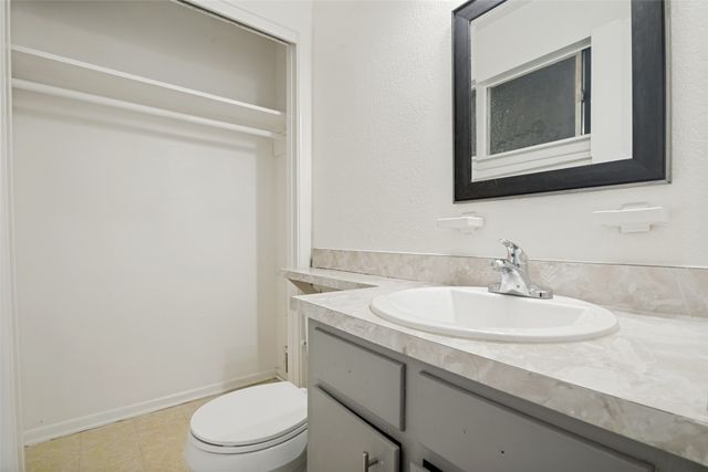 2510 Larchmont Drive, Mesquite, TX 75150