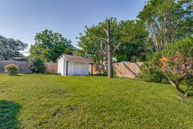 2510 Larchmont Drive, Mesquite, TX 75150