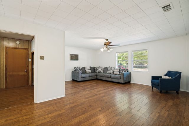 2510 Larchmont Drive, Mesquite, TX 75150