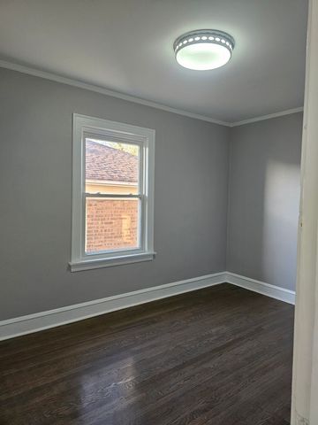 6152 S Kolin Avenue, Chicago, IL 60629