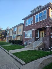 6152 S Kolin Avenue, Chicago, IL 60629