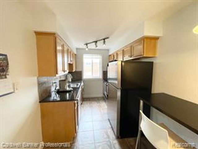 311 N Eton Street D, Birmingham, MI 48009