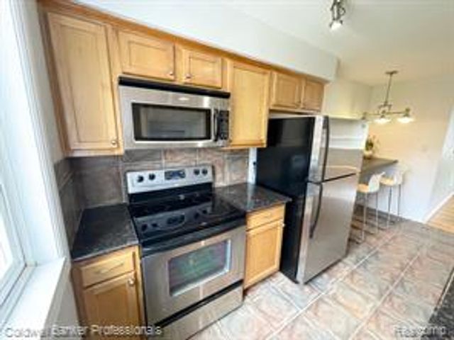 311 N Eton Street D, Birmingham, MI 48009
