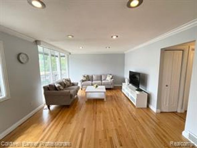311 N Eton Street D, Birmingham, MI 48009