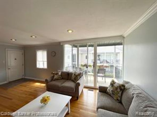 311 N Eton Street D, Birmingham, MI 48009