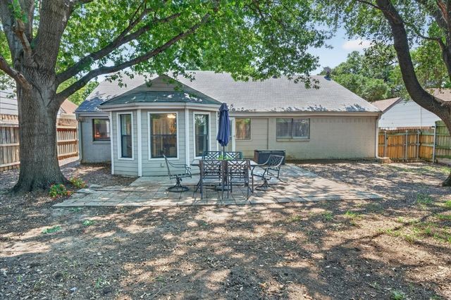 4317 Winchester Court, Grand Prairie, TX 75052