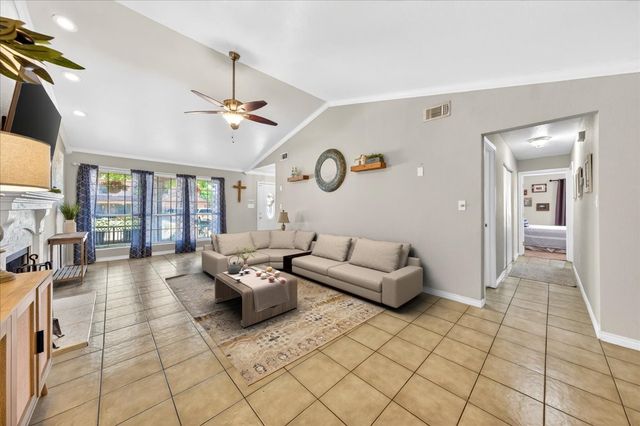 4317 Winchester Court, Grand Prairie, TX 75052