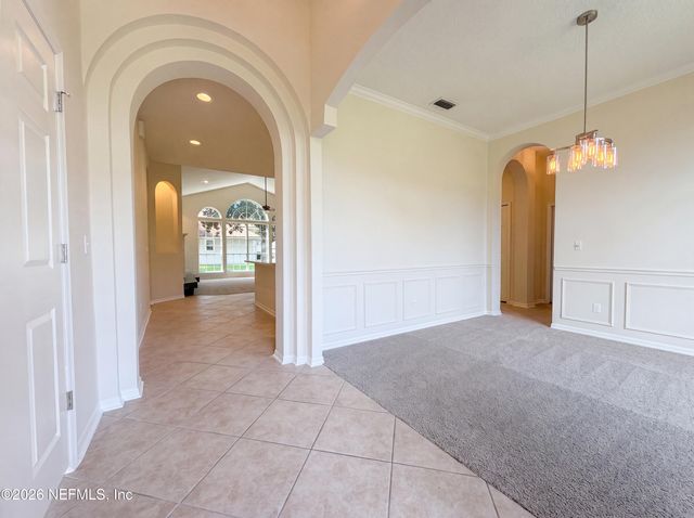 2826 SWEETHOLLY Drive, Jacksonville, FL 32223