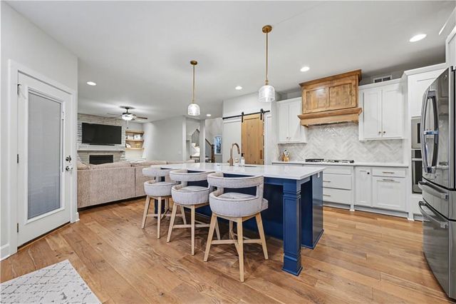 16061 W 171st Terrace, Olathe, KS 66062