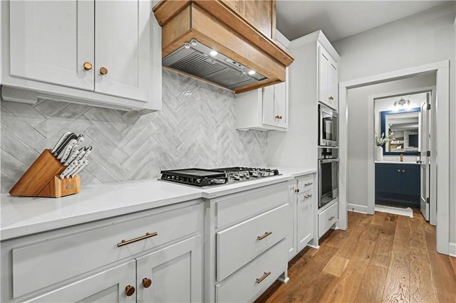 16061 W 171st Terrace, Olathe, KS 66062