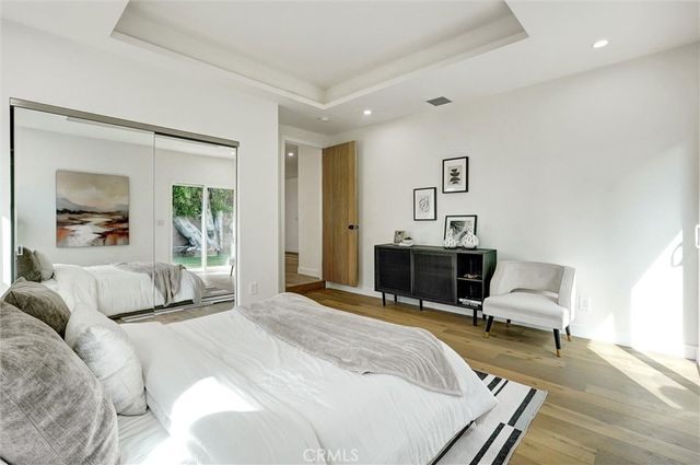 6852 6854 Atoll, North Hollywood, CA 91605